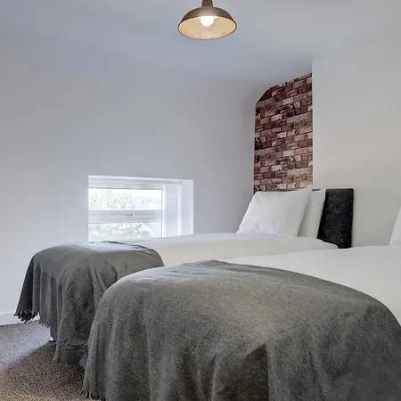 The Docklands Sa By Serviced Living Liverpool Exterior photo