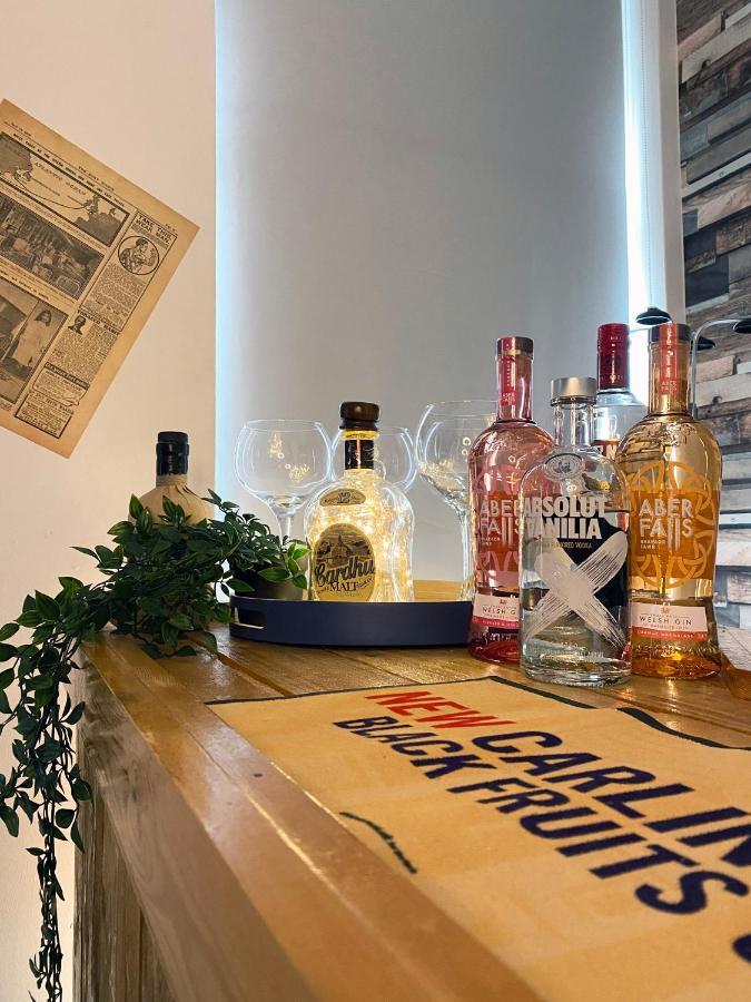 Апартаменты The Docklands Sa By Serviced Living