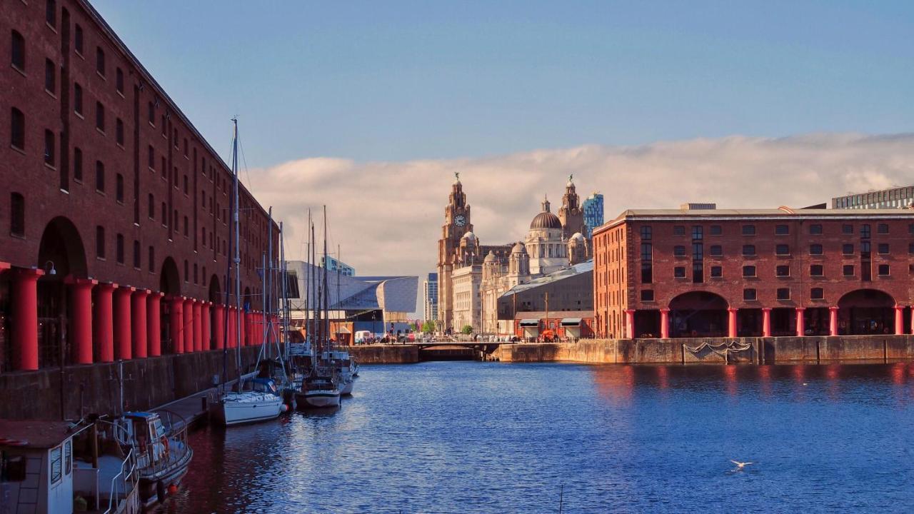 The Docklands Sa By Serviced Living Ливерпуль